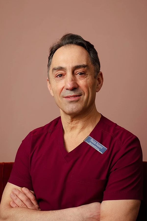 Reza Ansvarig ögonplastikkirurg